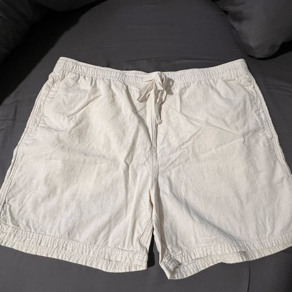 Men’s Off White Linen Shorts
